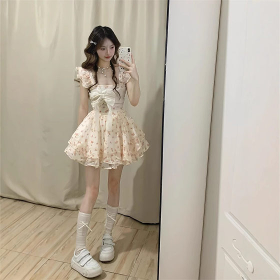 Platycodon grandiflorum tea break French floral dress children's summer 2025 new small fly sleeve pink puffy princess skirt