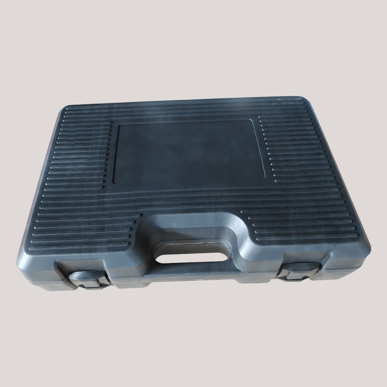 El fabricante suministra una máquina portátil para reparación de chapa metálica, una máquina mesón y un parachoques especial para reparar abolladuras en la carrocería del coche.