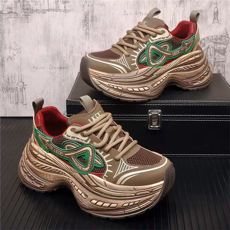 Дикие маленькие белые туфли модные летние сетчатые лапши мужские папы туфли повседневные туфли молодежные персонализированные сетчатые туфли