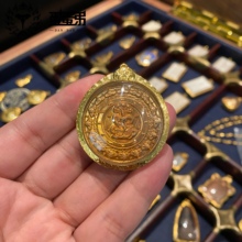 蛋蛋弟泰国阿赞初早期泽度金2550年 金壳带萨马空签字崇迪拉胡四