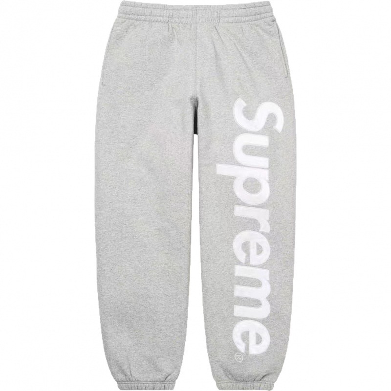 SUPREME streetwear brand SWEAT PANTS men's loose-fitting fleece-lined sweatpants with jogger cuffs for casual wear.