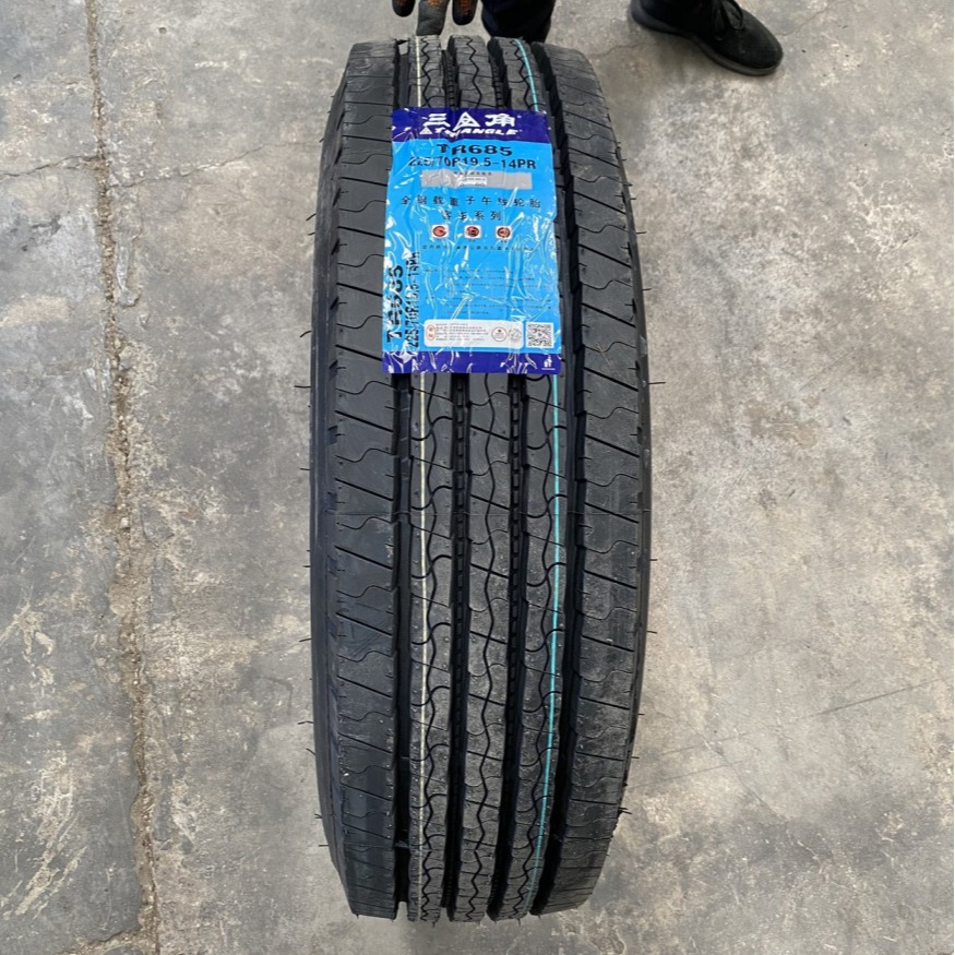 三角牌 245/70R19.5 全钢卡车真空轮胎 公交车  245 70r19.5