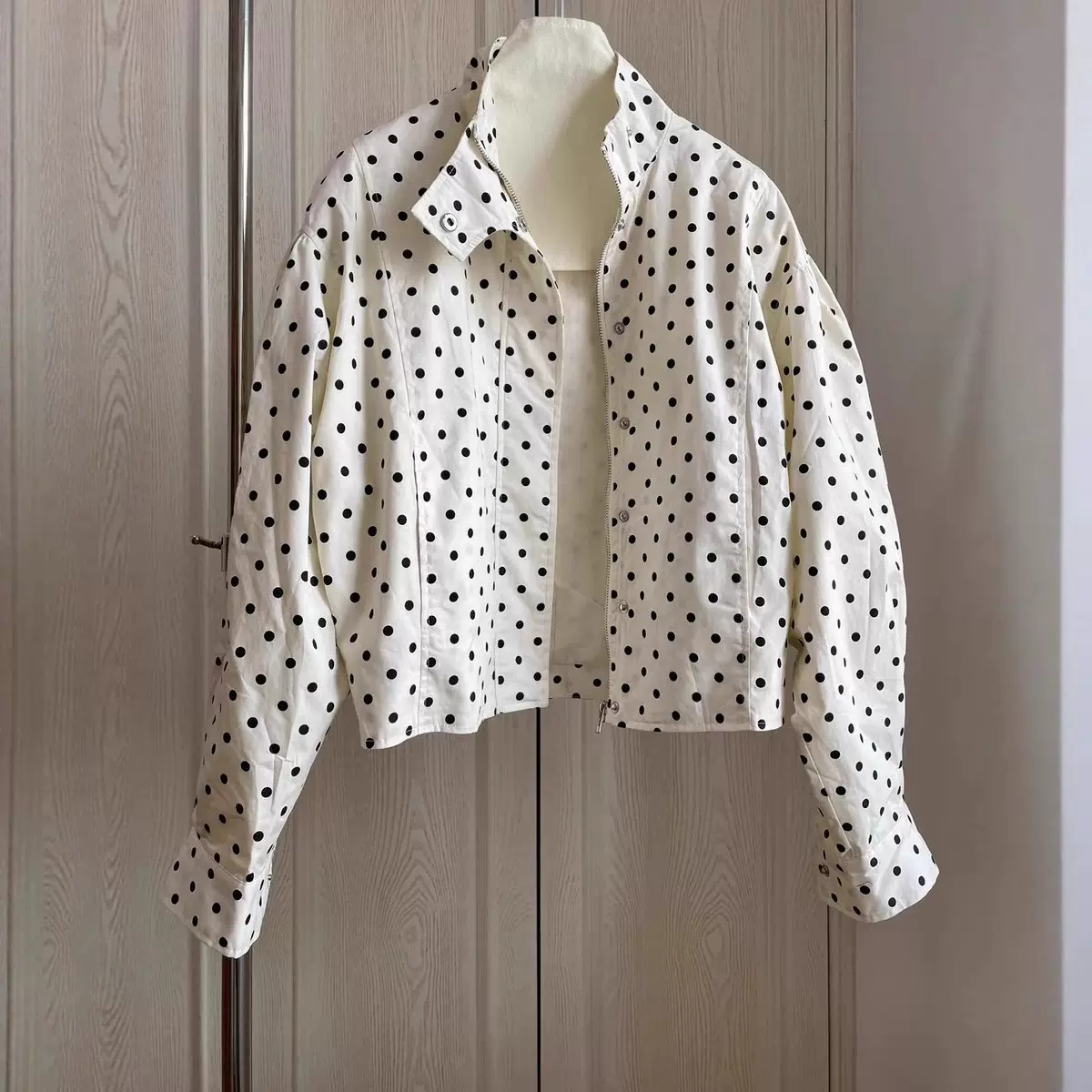 跨境供货法式小众复古波卡尔圆点回潮IG博主休闲工装感夹克薄外套