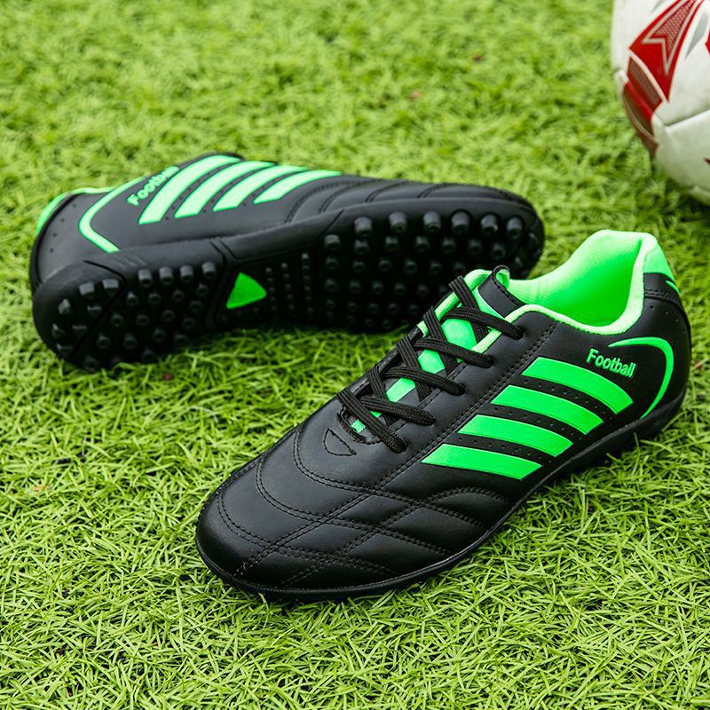 Zapatos de fútbol profesionales de clavos adultos TF niños chicos chicos