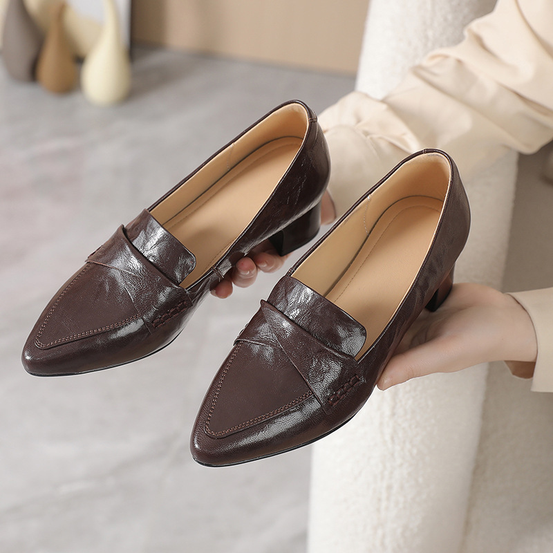 Spring 2024 low-cut British-style sheepskin single-layer shoes thick heel pointed comfortable work shoes all-match women's shoes