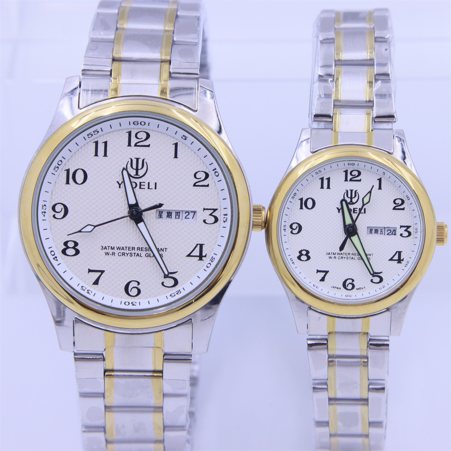 All-Steel Yideli Watch for Middle-Aged and Elderly Men and Women, Digital Dial, Waterproof Quartz Watch, Original 2035 Movement, Fashionable Wristwatch