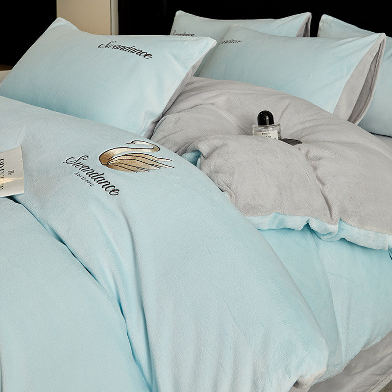 Nuevo invierno de lana de leche de cuatro piezas, ropa de cama de lana de coral, colchón de flanela doble cara, sábanas de lana gruesas, tres piezas