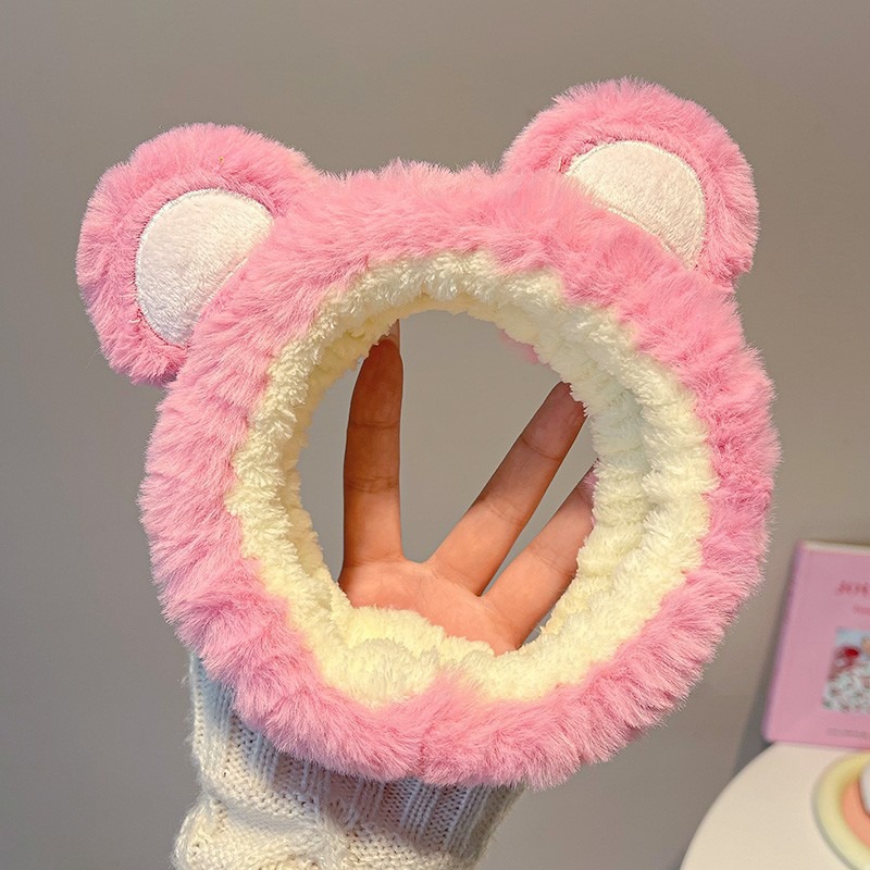 Red de fresa oso de peluche correa de cabello otoño y invierno lindos lavados de la cara correa de cabello para el cabello para salir al amplio lote de pinzas de cabello