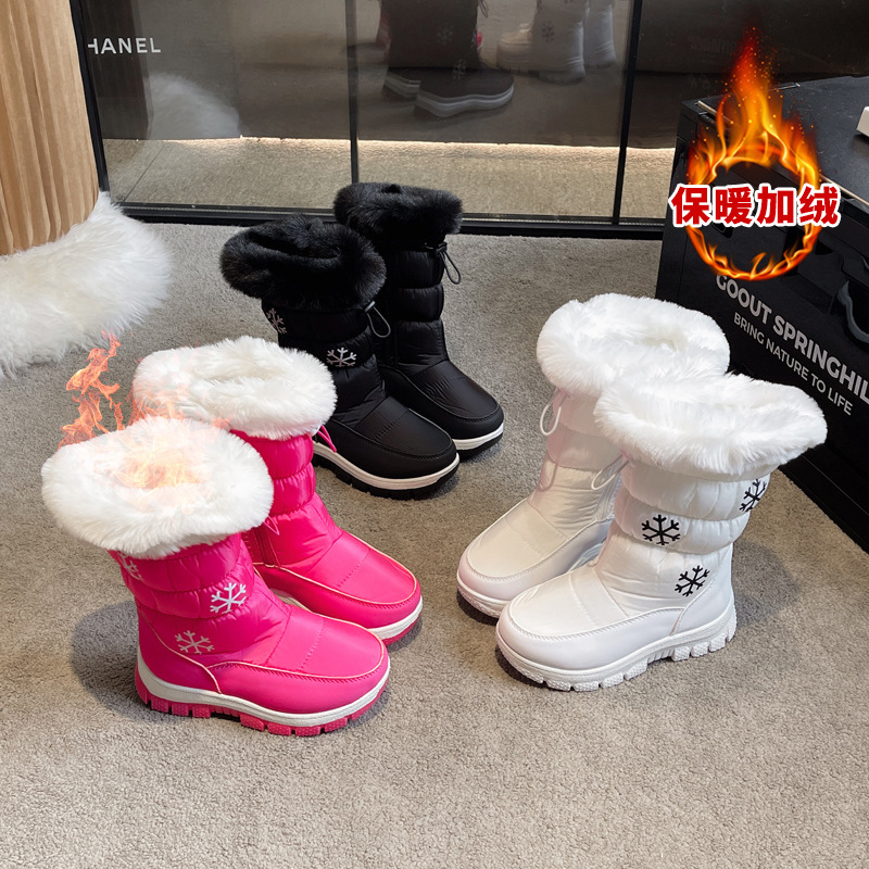 冬の新型子供の雪地の靴の雪の高い筒の東北の子供のかわいいファッションの綿の靴のレジャーの柔らかい底の保温靴|undefined