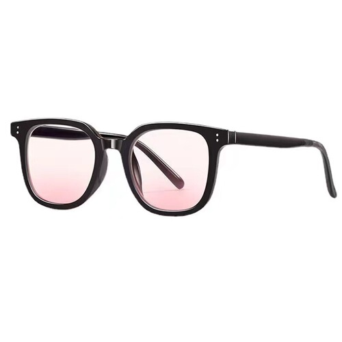 Rimless sunglasses, black frames, blush glasses, feminine pink frames, pure desire, stylish sunglasses, sun glasses without makeup, natural beauty-enhancing glasses.