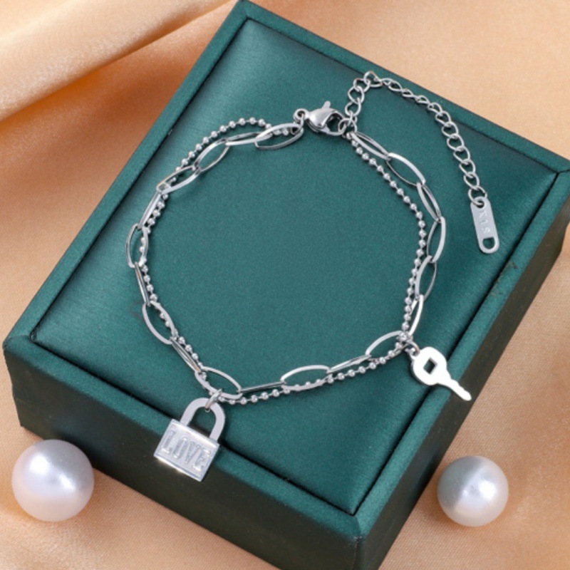 Corea del Sur Dongdaemun moda pulsera de acero de titanio nicho mujer diseño de acero inoxidable sensación de alta calidad joyas de pulsera transfronteriza universal
