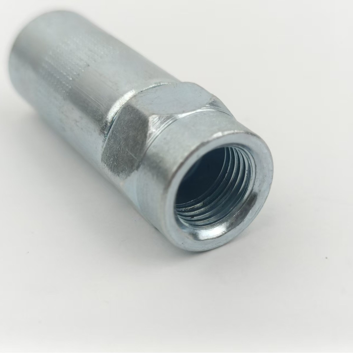 跨境黄油枪出油嘴多规格平头尖嘴耐高压不漏油手动黄油枪配件批发