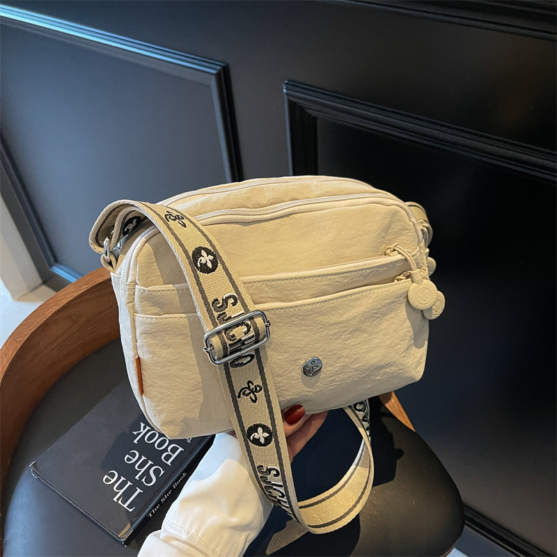 나일론 천 경량 발수 어깨 엄마 가방 2025 새로운 캐주얼 다목적 다층 크로스 바디 동전 지갑 도매