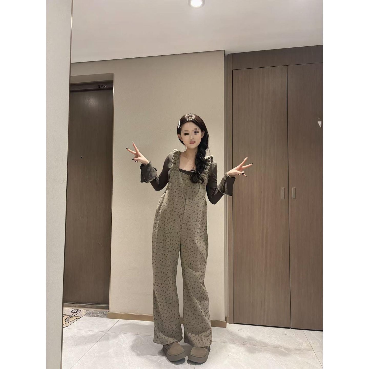 Maternity Wear Autumn Suit 2025 New Fashion Wide-Leg Pants Maternity Overalls Suit to Wear during Pregnancy Without Showing Pregnancy