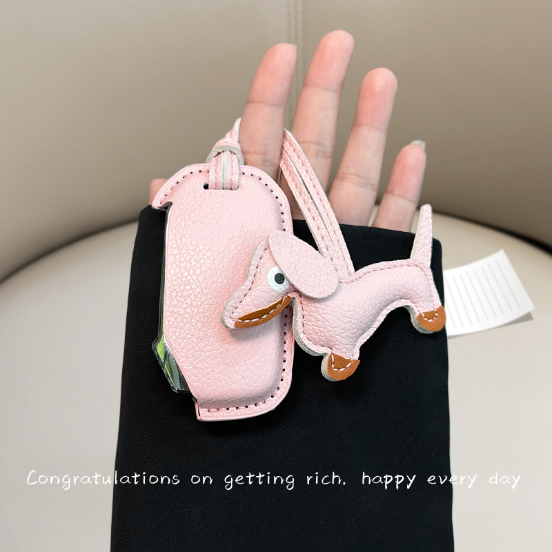 in stock Suitable for Kia Smart Running Key Set Small Fragrant Style KX3KX5 Yi Run Freddy Lion Platinum Tuojie Leather Bag Buckle in stock Suitable for Kia Smart Running Key Set Small Fragrant Style KX3KX5 Yi Run Freddy Lion Platinum Tuojie Leather Bag Buckle