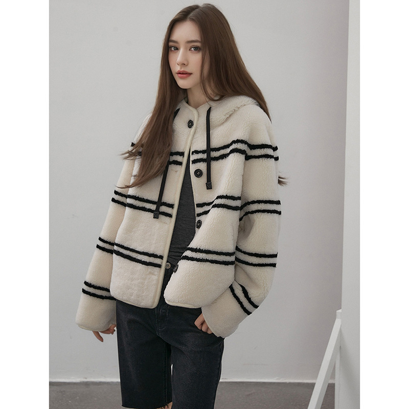Snowy New Year Merino Natural Fur One-Piece Fur Coat Age-Reducing Striped Original Ecological | in Stock Snowy New Year Merino Natural Fur One-Piece Fur Coat Age-Reducing Striped Original Ecological | in Stock