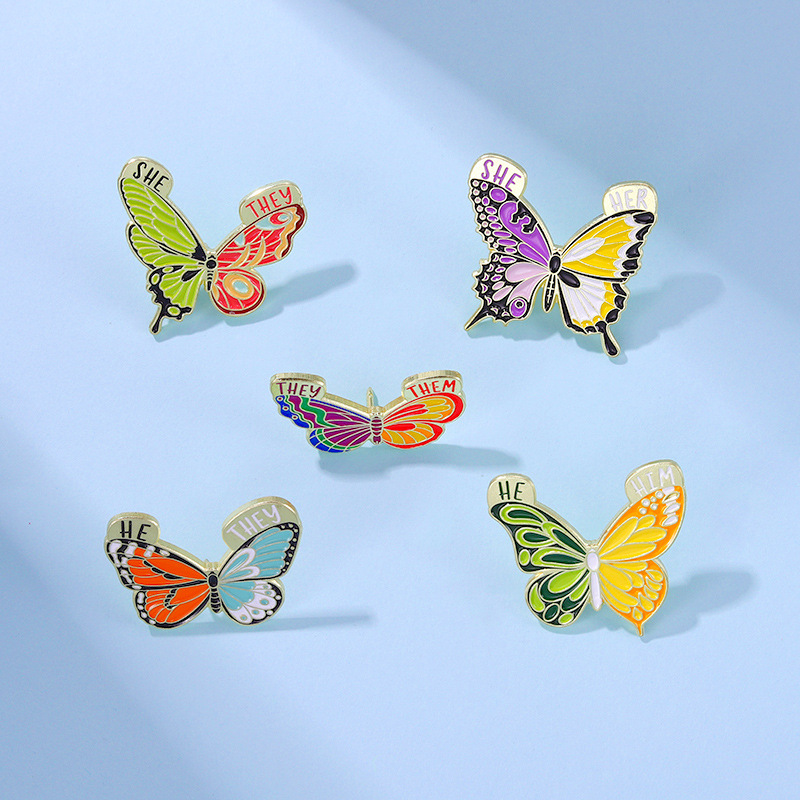 Retro Color Block Butterfly Alloy Stoving Varnish Unisex Brooches