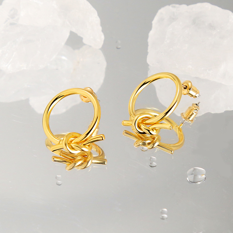 french-retro-fragrant-grandma-atmospheric-female-earrings-high-sense-temperament-luxury-niche-korean-earrings-female-earrings-wholesale french-retro-fragrant-grandma-atmospheric-female-earrings-high-sense-temperament-luxury-niche-korean-earrings-female-earrings-wholesale