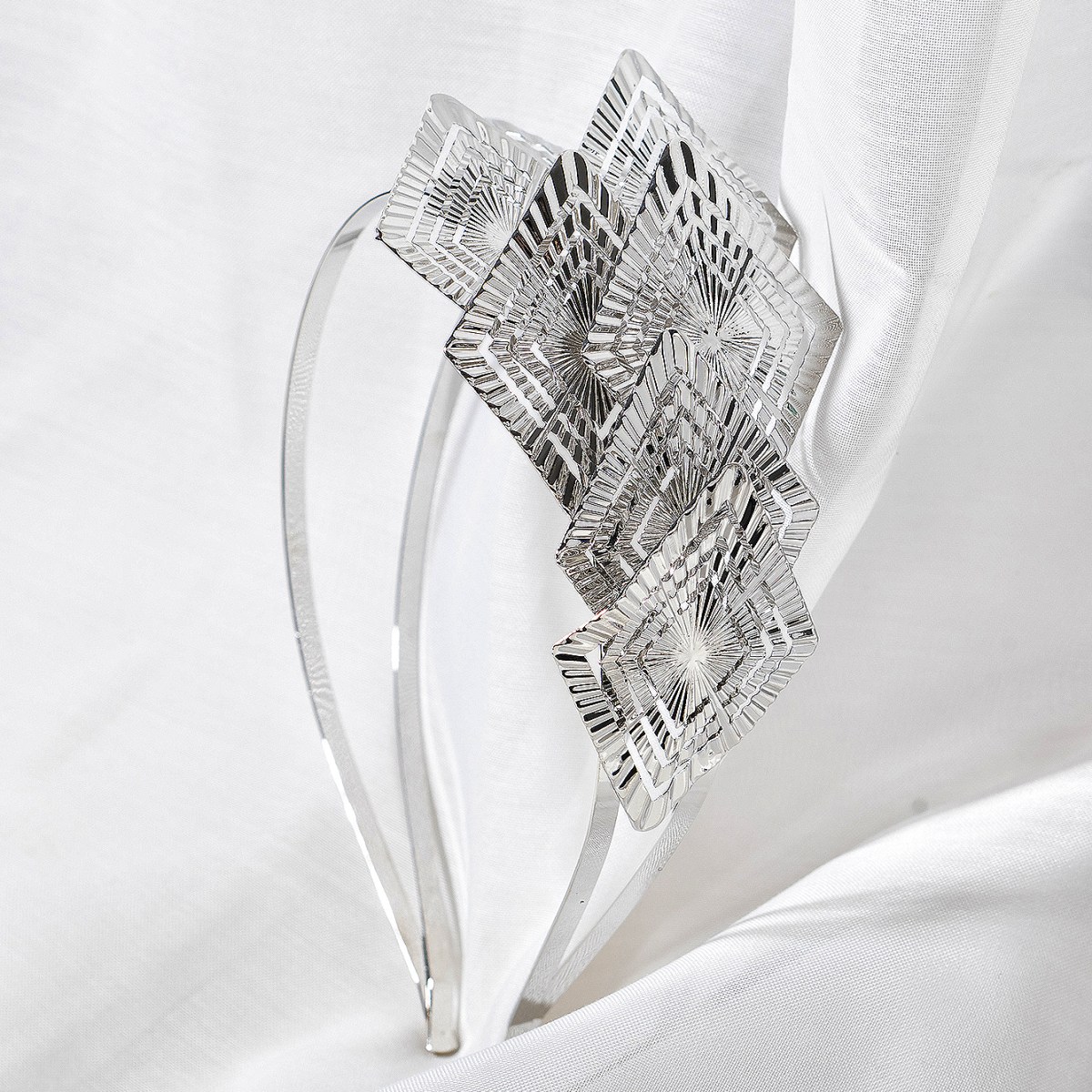 Europeo y americano personalizado hoja diadema hueco barroco doble capa hoja diadema flor metal accesorios para el cabello cabeza hebilla al por mayor