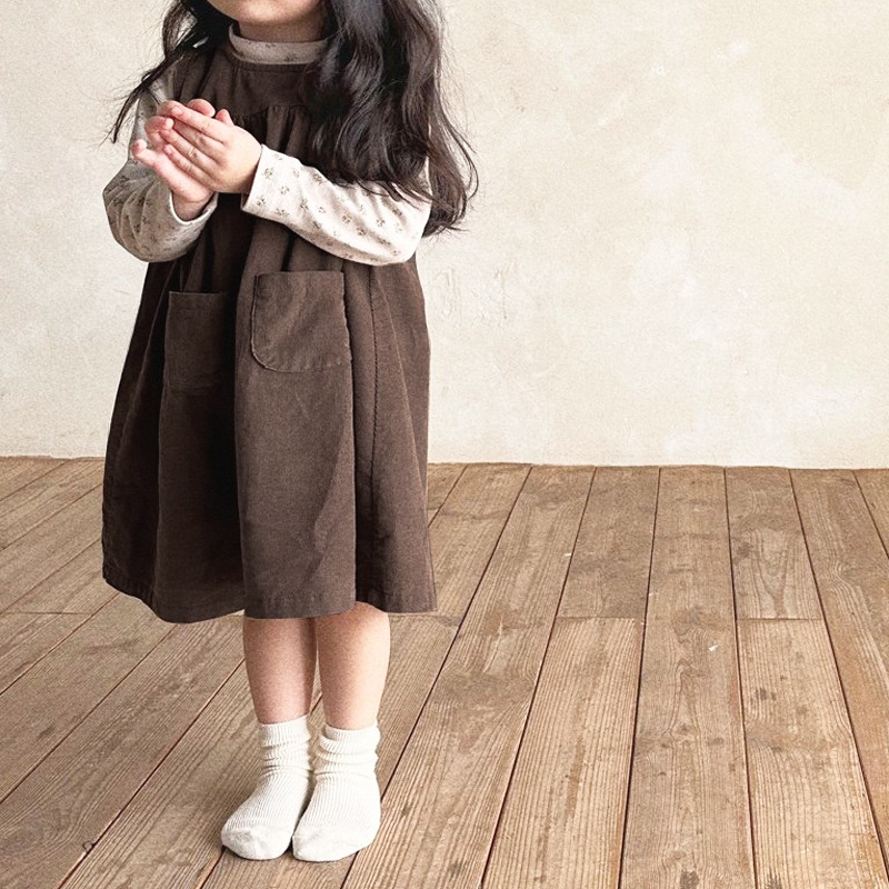 INS estilo coreano ropa de otoño e invierno para niñas nuevo vestido de moda estilo occidental PANA cuello redondo chaleco falda de muñeca