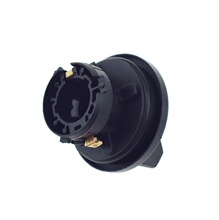 �m��춱��Y2004-07 ǰ�D����̖������ A0018261982  001826198205