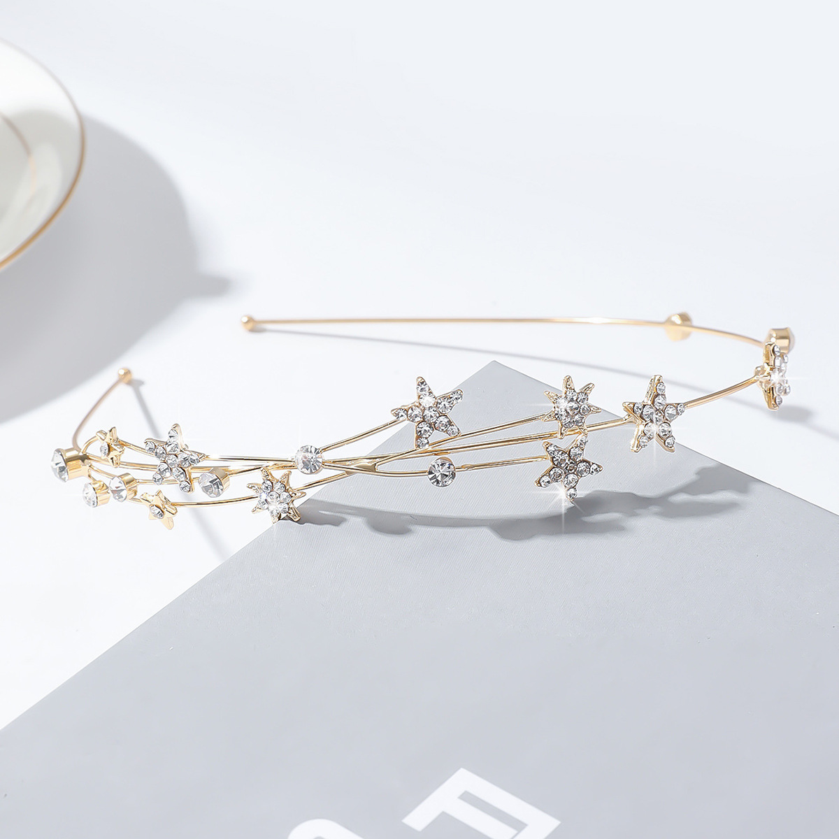 Temperamento de moda con diamantes de ramas de sauce de estrella estrella correa de cabello de mujer correa de ventana de corte retro simple tocado de cabello de mujer