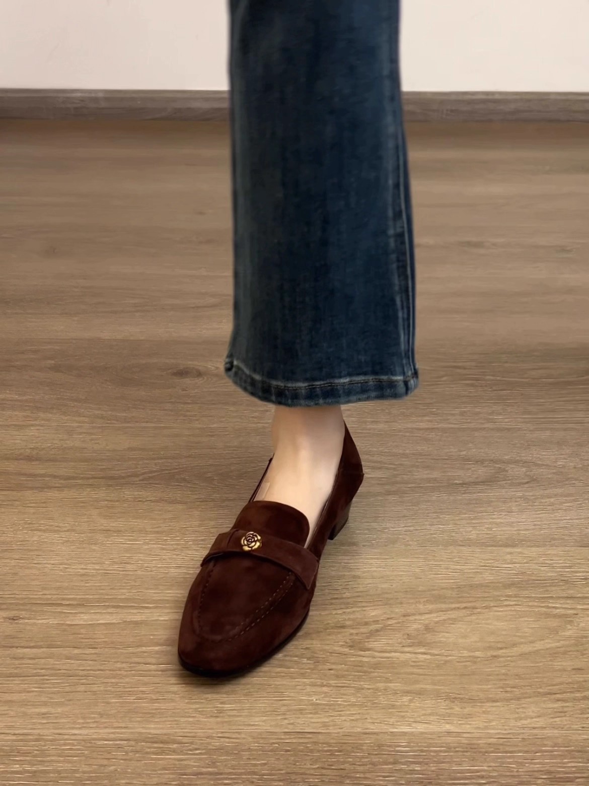 Retro French Camellia Loafers For Women 18 O1CN01NxP0LO22u2S3VZXHc !!2219388187179 0 cib