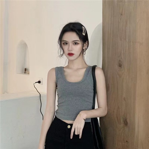 One-piece hairdressing camisole with breast pads for women, Korean style versatile short bottoming sleeveless pure lust style hot girl top for women