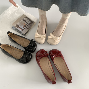 French Versatile Bow with Skirt Soft-Soled Beanie Shoes for Women's Outer Wear 2025 Summer New Style Shallow Flats Shoes