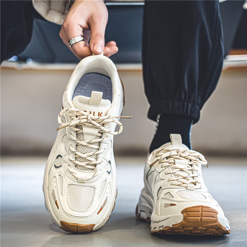 Zapatos de hombre Putian 2025 nueva marca de moda de verano nicho correr deportes y ocio malla transpirable plataforma zapatos de moda papá