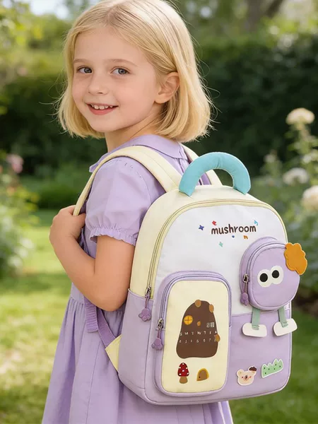 New cartoon school bag for kindergarten boys and girls, large-capacity cute children's backpack, lightweight double-shoulder backpack