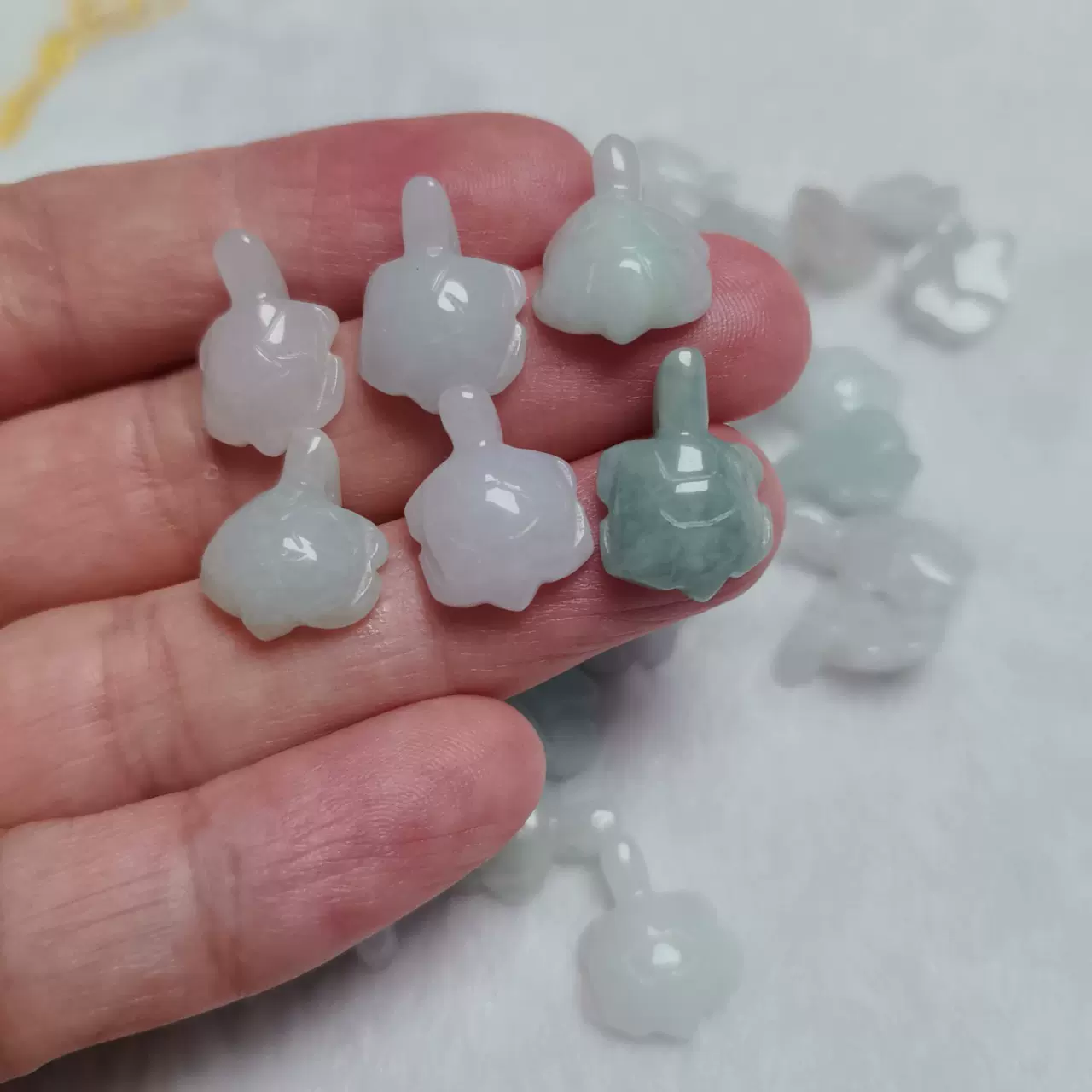 玉器工艺品天然缅甸翡翠玉小乌龟吊坠手工精雕创意小龟长寿龟