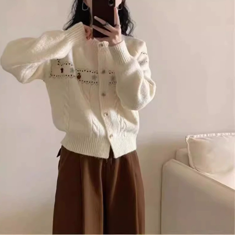 Ретро вышитый новогодний свитер с уменьшением возраста кардиган женский свободный осень и зима толстый мягкий клейкий свитер пальто