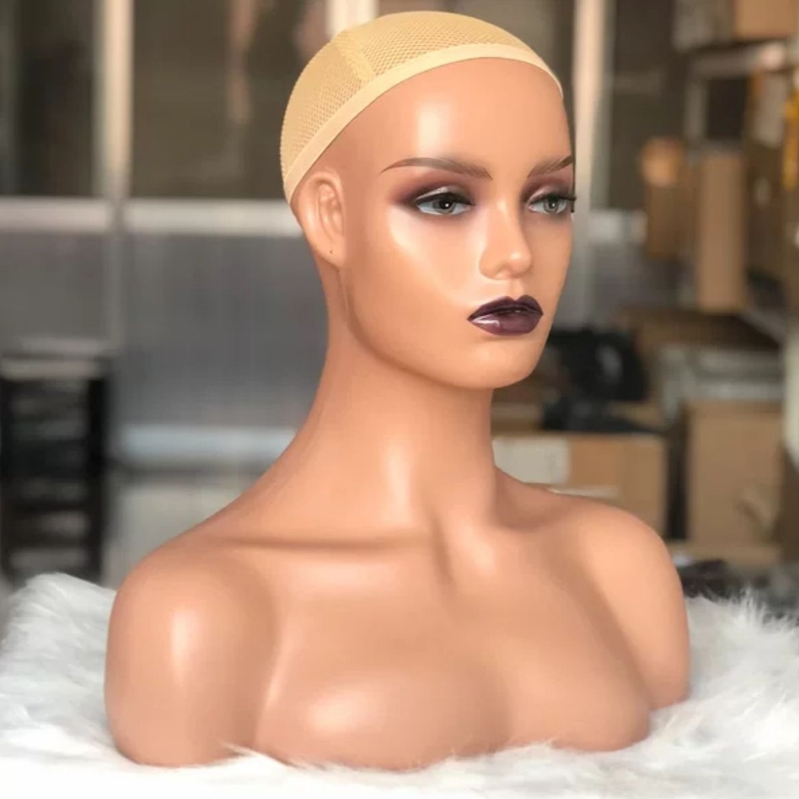 Maniquí Cabeza Femenina para Pelucas y Sombreros de Plástico para Exhibición y Fotografía
