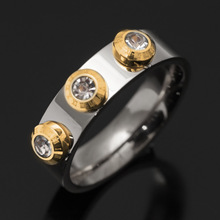 高版本戒指厚18K金螺丝纹窄版三钻满钻指环朋克风格欧美钛钢戒指