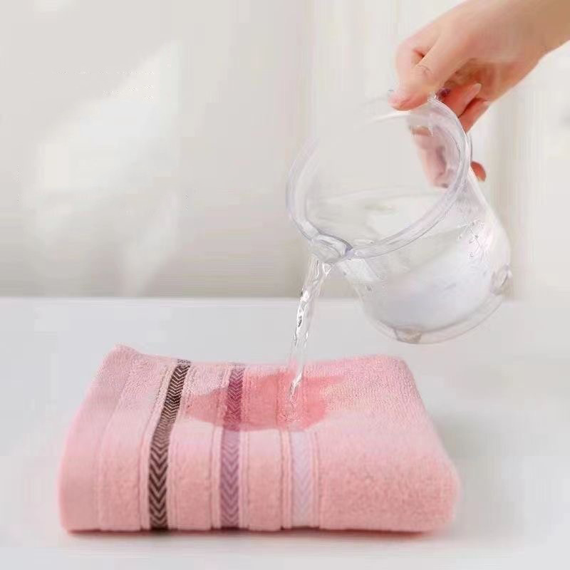 Saugfähiges, verdicktes und extra großes Handtuch mit Pfeilmuster für Erwachsene, geeignet für Zuhause, Baden und Gesichtswaschen, hergestellt aus_voghion.com