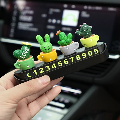 Creative Cactus Temporary Parking Phone Moving Car Number Plate Ornaments Car Interior Ornaments High-end Night Moving License Plate (Nömrəli dayanma kartı) - cactus-parking-sign-black-with-4-sets-of-number-stickers
