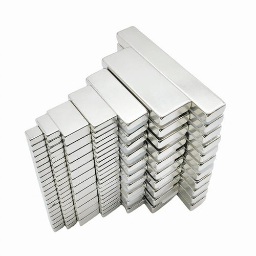 N52 square strong magnet, length 13-15-18-20mm, neodymium iron boron strong magnet, iron suction magnet, rubidium magnetic sheet N52