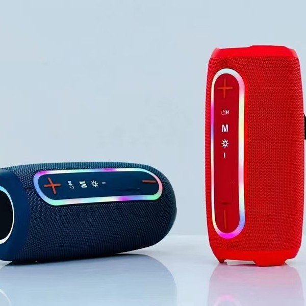 Ventas directas de fábrica de HY115 nuevo subwoofer alemán pequeño cañón gigante doble altavoz tarjeta portátil audio Bluetooth