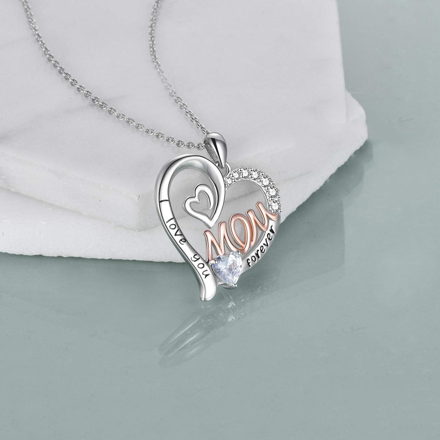 Mamá Letra Forma De Corazón Aleación Embutido Diamantes De Imitación Día De La Madre Mujeres Collar display picture 3