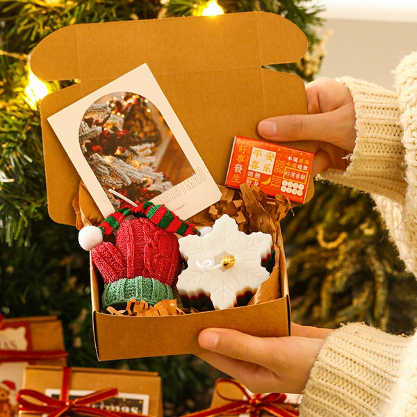 Gloves, with snowflakes