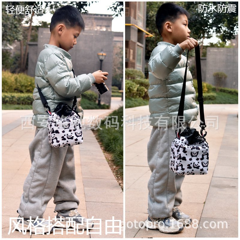 Cross-border leather color-blocked camera bag with cartoon print, crossbody digital photography bag, waterproof, thickened, shock-absorbing, suitable for SLR and mirrorless cameras.