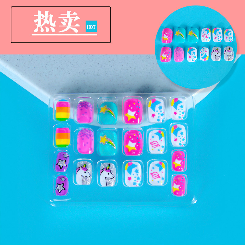 Manicure Wearable Nail Patch Box Personalized Printed Nail Art Patch Cute Cartoon Finished Children's Fake Nails