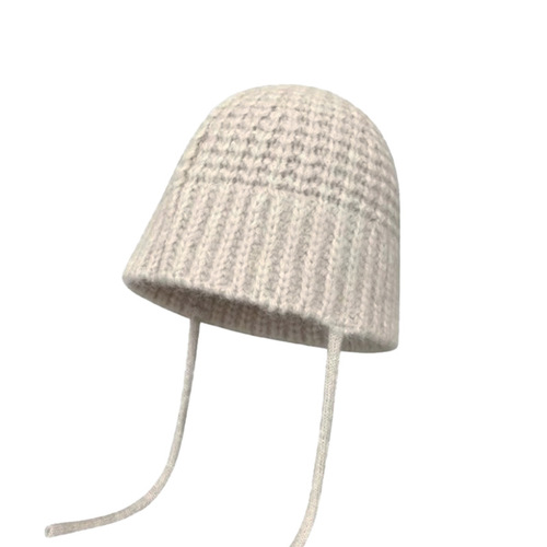 Winter and Autumn Warm Knitted Cap with Windproof Rope, Korean Style, Face-Smoothing Beanies for Girls, Versatile Ear Protection Cold Hat