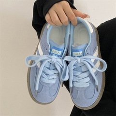 レトロなドイツのトレーニングシューズ、女性用カジュアルホワイトシューズ、女性用2025年秋新入生、女性用多用途スポーツ身長増加スニーカー