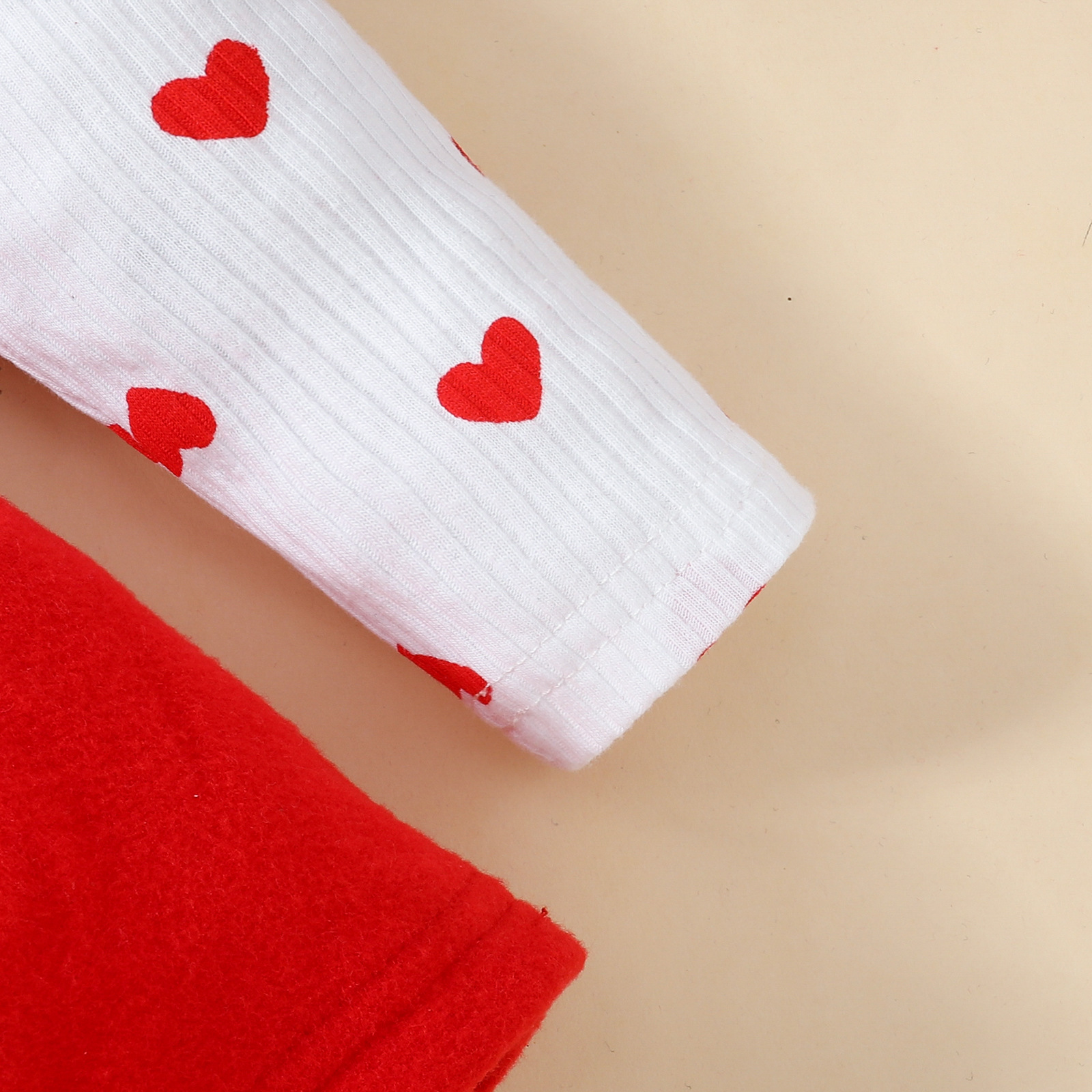 213g Weight Romper Children's Clothing Type Cotton Fabric Type Bodysuits Tops Type Baby(0-2Years) Age Group Regular Fit Fit Type Valentine'S Day Festival Heart Shape Pattern Spring, Autumn Season Girl'S Gender Cute Style Valentine'S Day Cute Heart Shape Cotton Baby Rompers 5