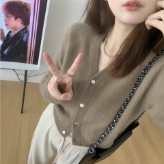 软糯小香毛衣外套女秋冬新外搭短款针织上衣打底衫全羊毛开衫高端