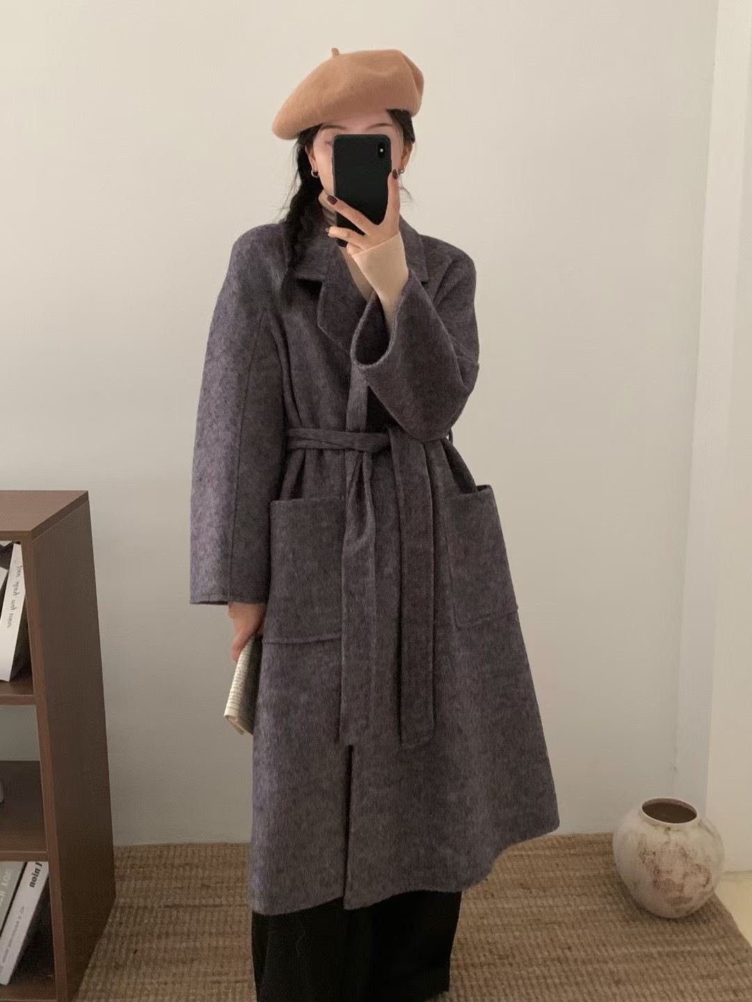 보라색 잉크 회색