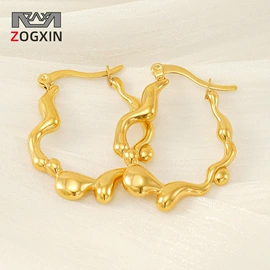 耳环;项链;耳钉