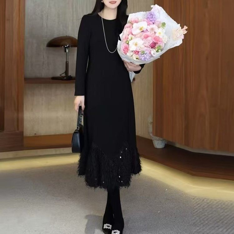 Dropshipping Trendy Sequin Tassel Patchwork Long-Sleeve Dress 2026 Spring New Elegant Mid-Length Dress
